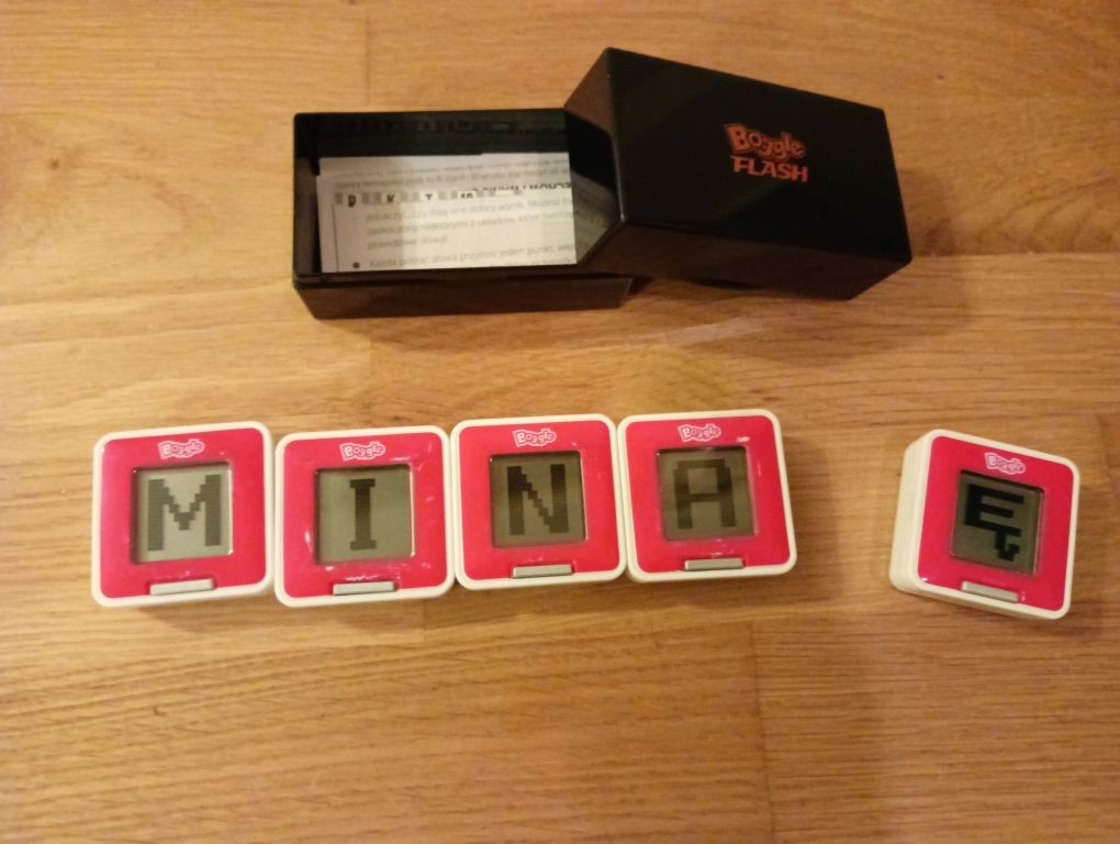 Scrabble Hasbro Boggle Flash Elektroniczne SCRABBLE