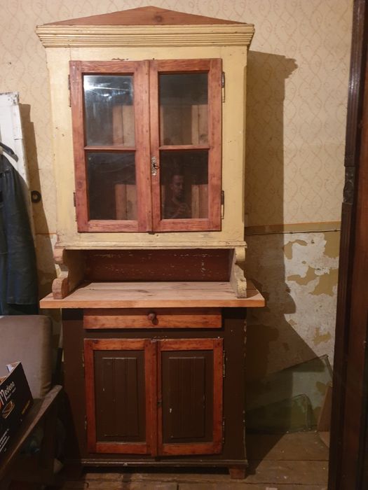 Stara Biblioteka serwantka witryna