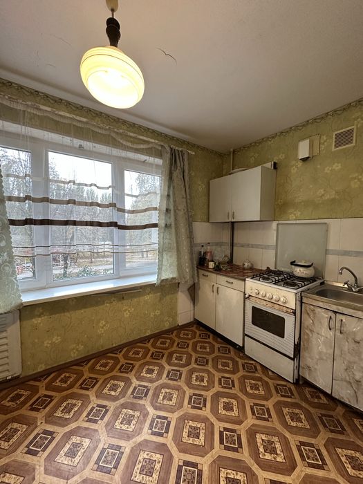 Велика 1к. 42м, на 2/9, гарна ціна.