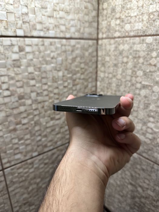 iPhone 13 Pro Max 256gb IOS 16 Neverlock Graphite АКБ 85%