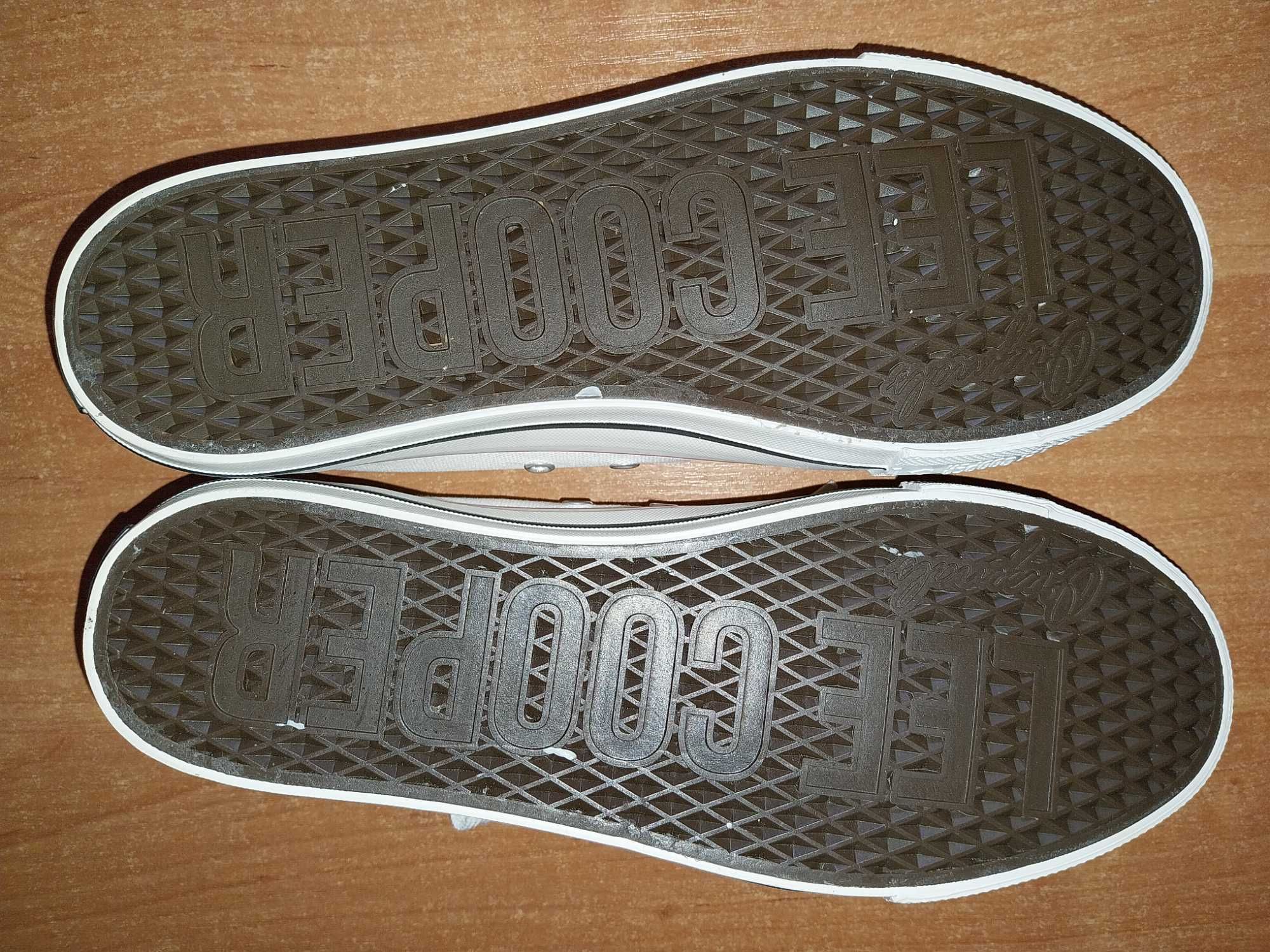 Białe trampki Lee Cooper, r. 39