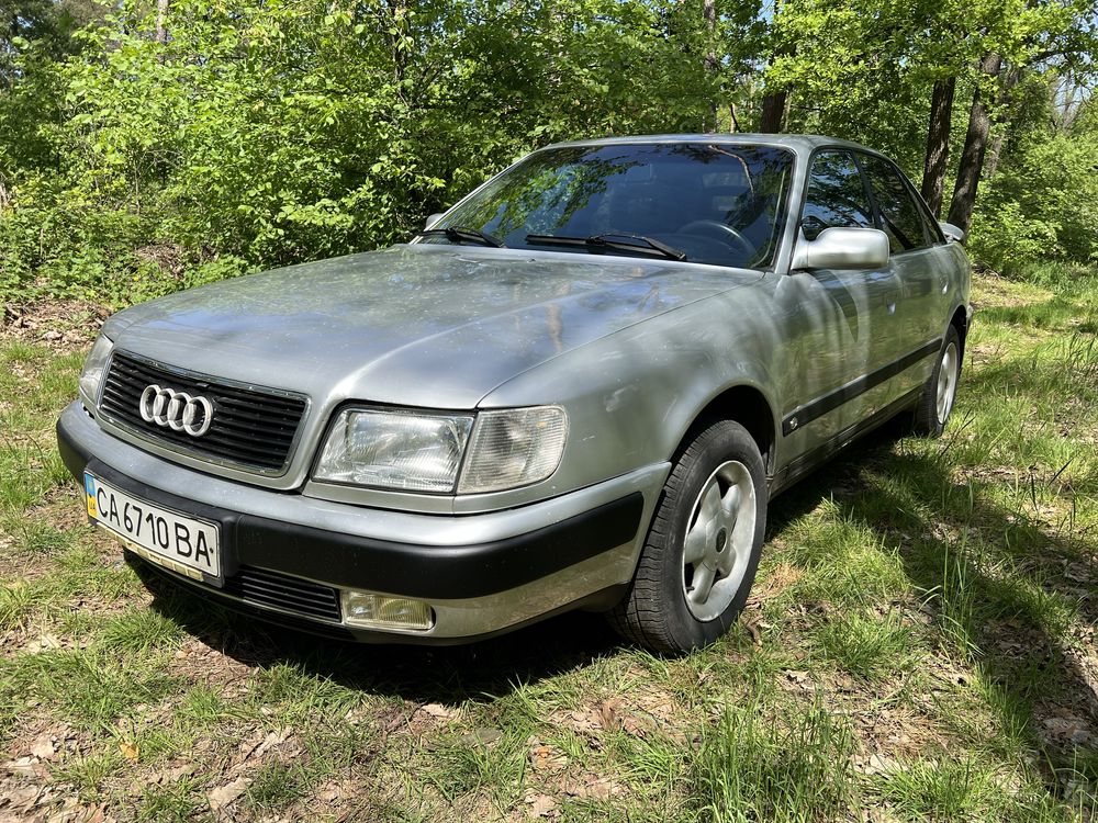 Продам Audi 100 c4