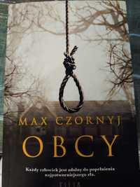 Obcy. Max Czornyj