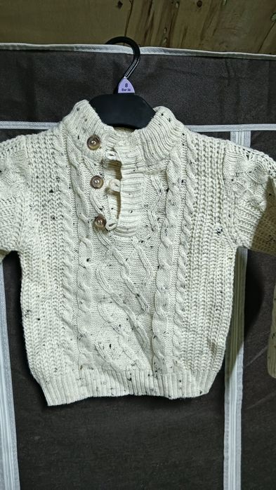 Sweterek dla chłopca stan idealny 92