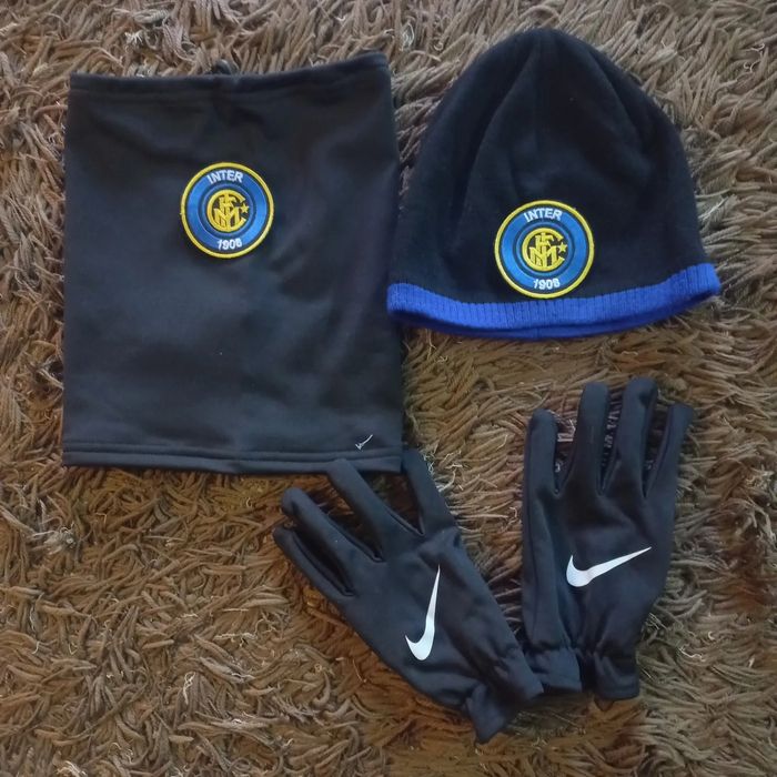 Реал Манчестер Арсенал набори Шапка баф рукавички зимові комплекти