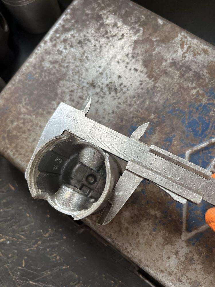 WSK 125 Bak Gil Lelek Dudek fabryczny tlok ZMD 52mm nowy