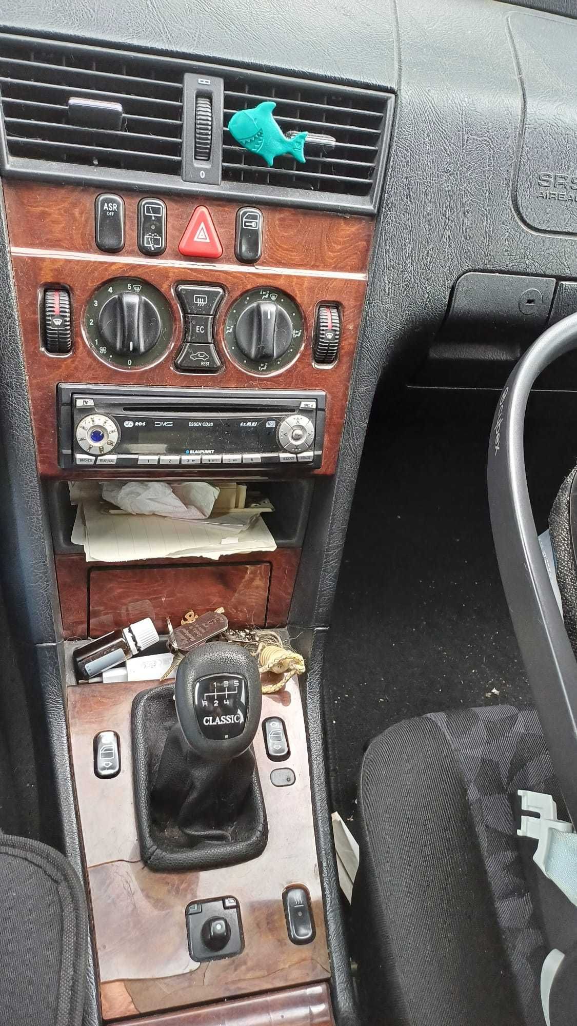 Carrinha Mercedes C220
