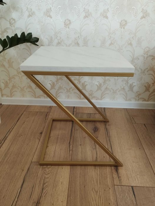 Stolik kawowy złoty biały blat stolik nocny boczny