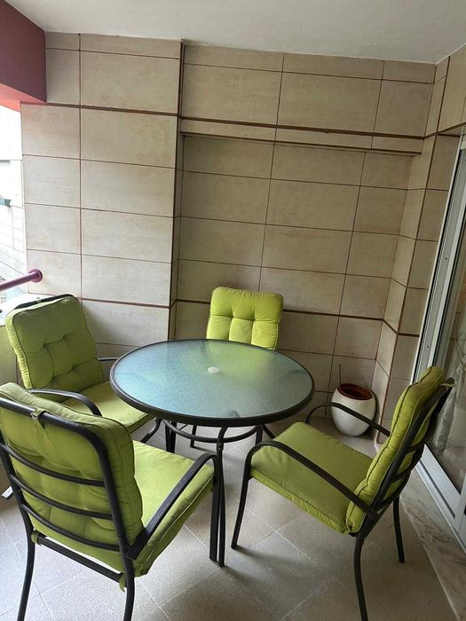 Mesa e 4 cadeiras jardim/varanda/terraço