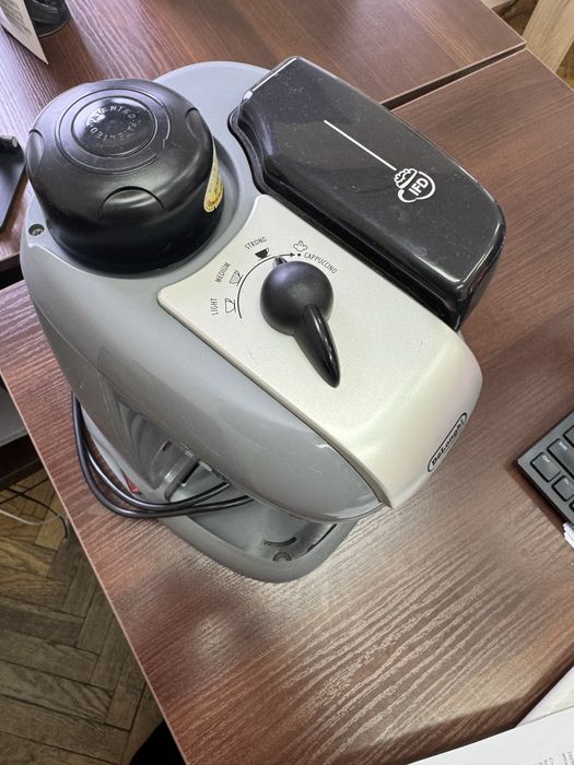 DeLonghi  CAT.: з системою autocappuccino