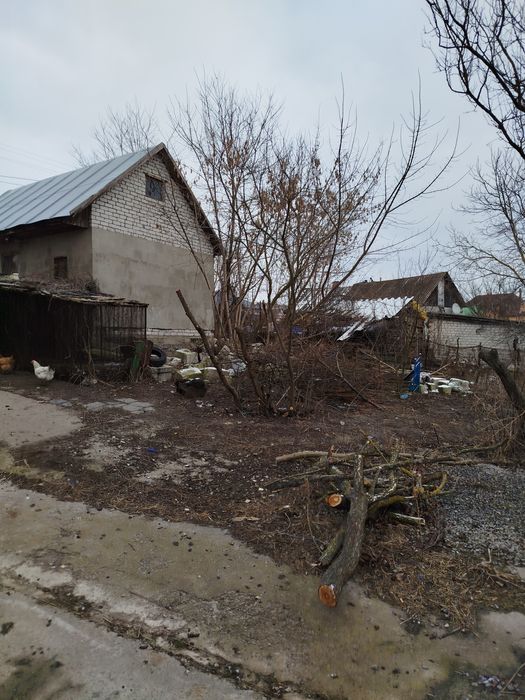 Продам будинок в передмісті