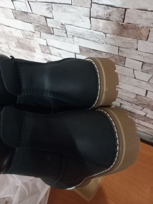 Buty zimowe rozmiar 32 nowe