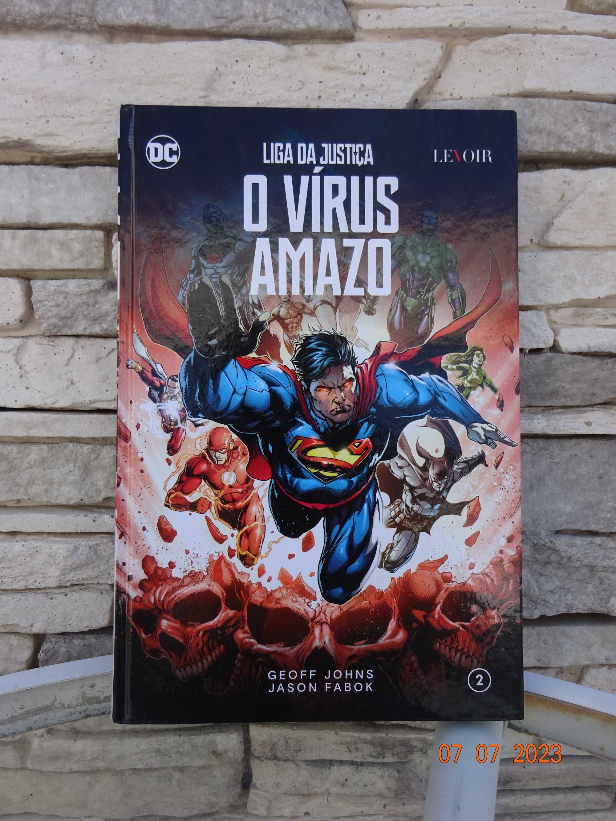 Coleção de BD da DC Comics LEVOIR