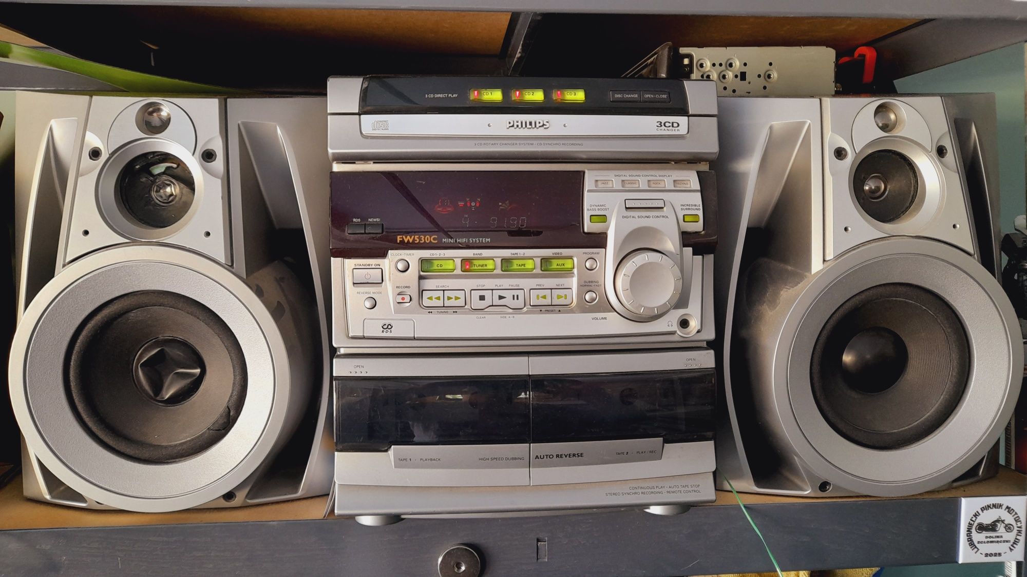 Wieża Philips Fw530C