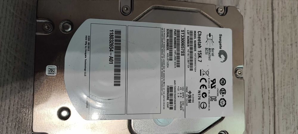 Жесткий диск Seagate Cheetah 15K.7 300GB 15000rpm 16MB ST3300657SS