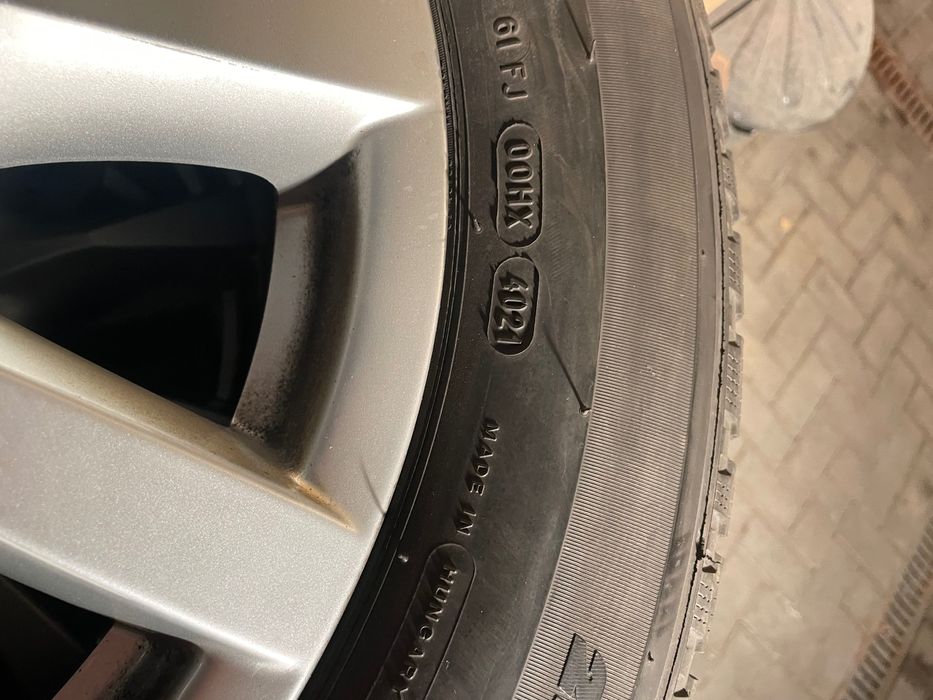 Porsche Cayenne oryginalne kola 255/55R18
