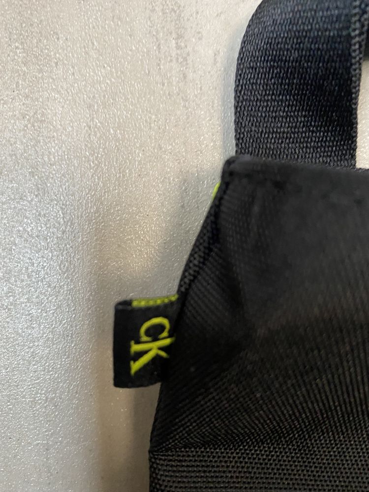 Calvin Klein torba na ramię listonoszka saszetka