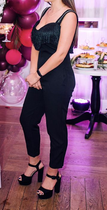 Продам женский комбинезон