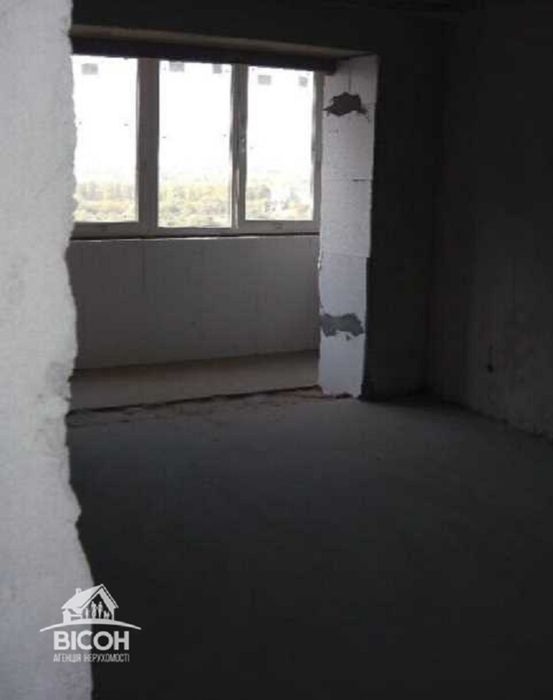 Продається 4-кімтнатна квартира, м.Тернопіль / вул.Іллєнка / БАМ