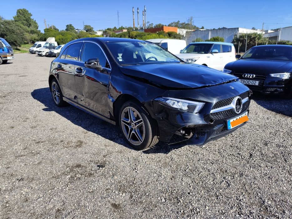 Mercedes A250 E Híbrido Elétrico