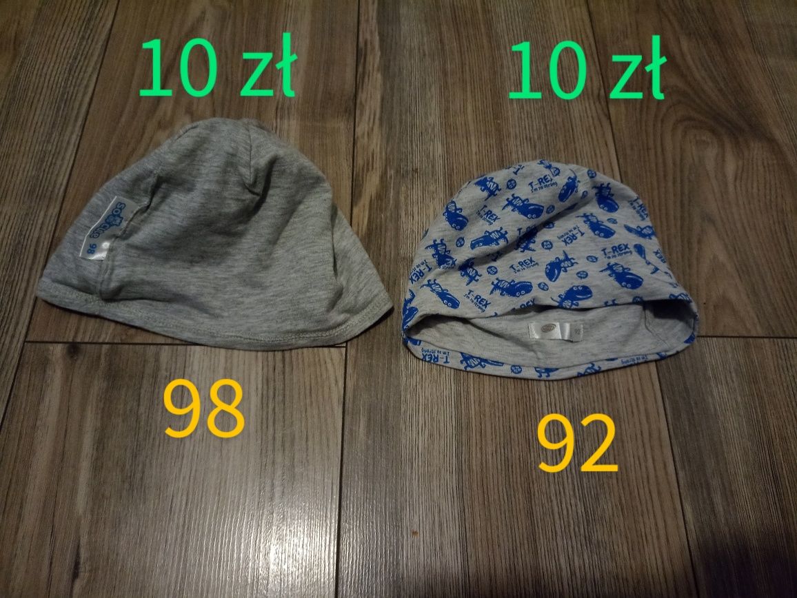 Buciki oraz ciuszki dla dziecka