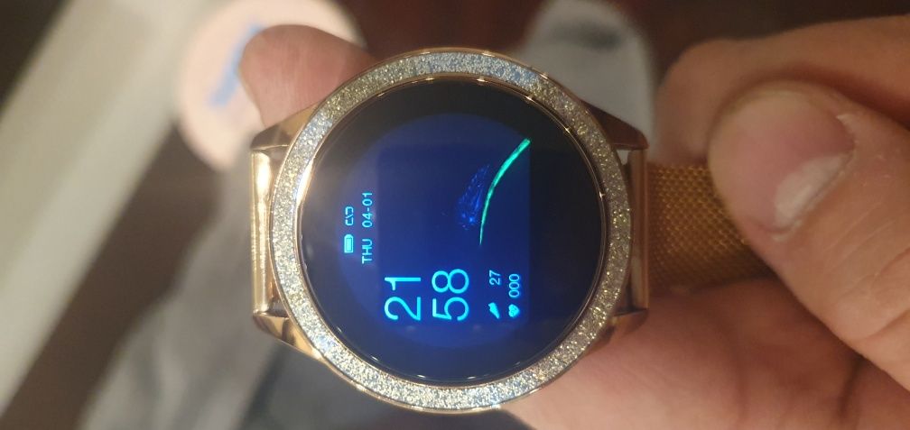 Smartwatch damski KW20 złoty