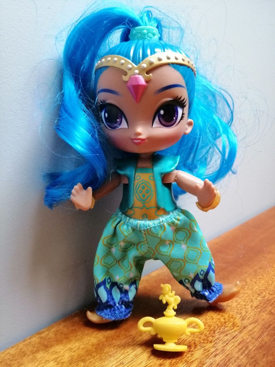 Lalka shimmer i shine