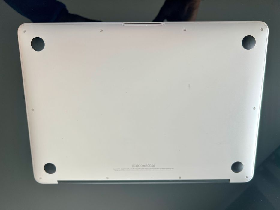 MacBook Air, 13-inch, Mid-2012