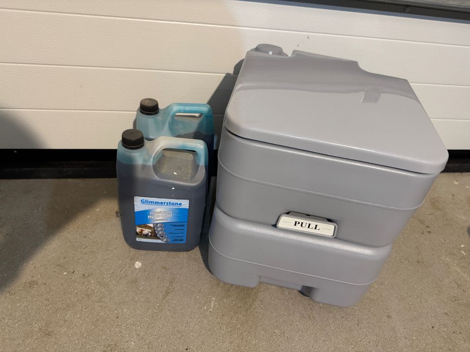 Toaleta turystyczna przenośna Vessa