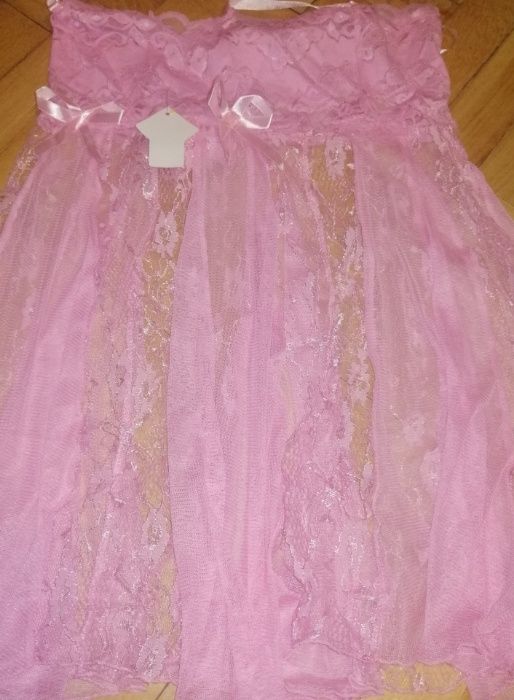 Koszulki nocne z koronka