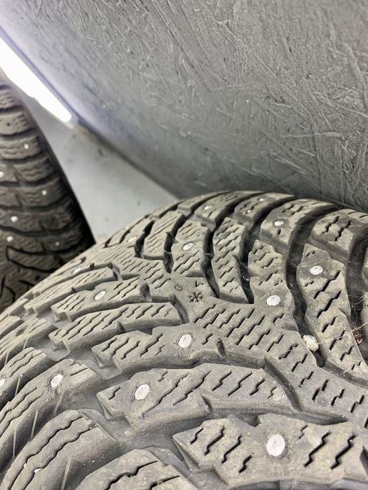 245/45/18 nokian hakkapelitta 9