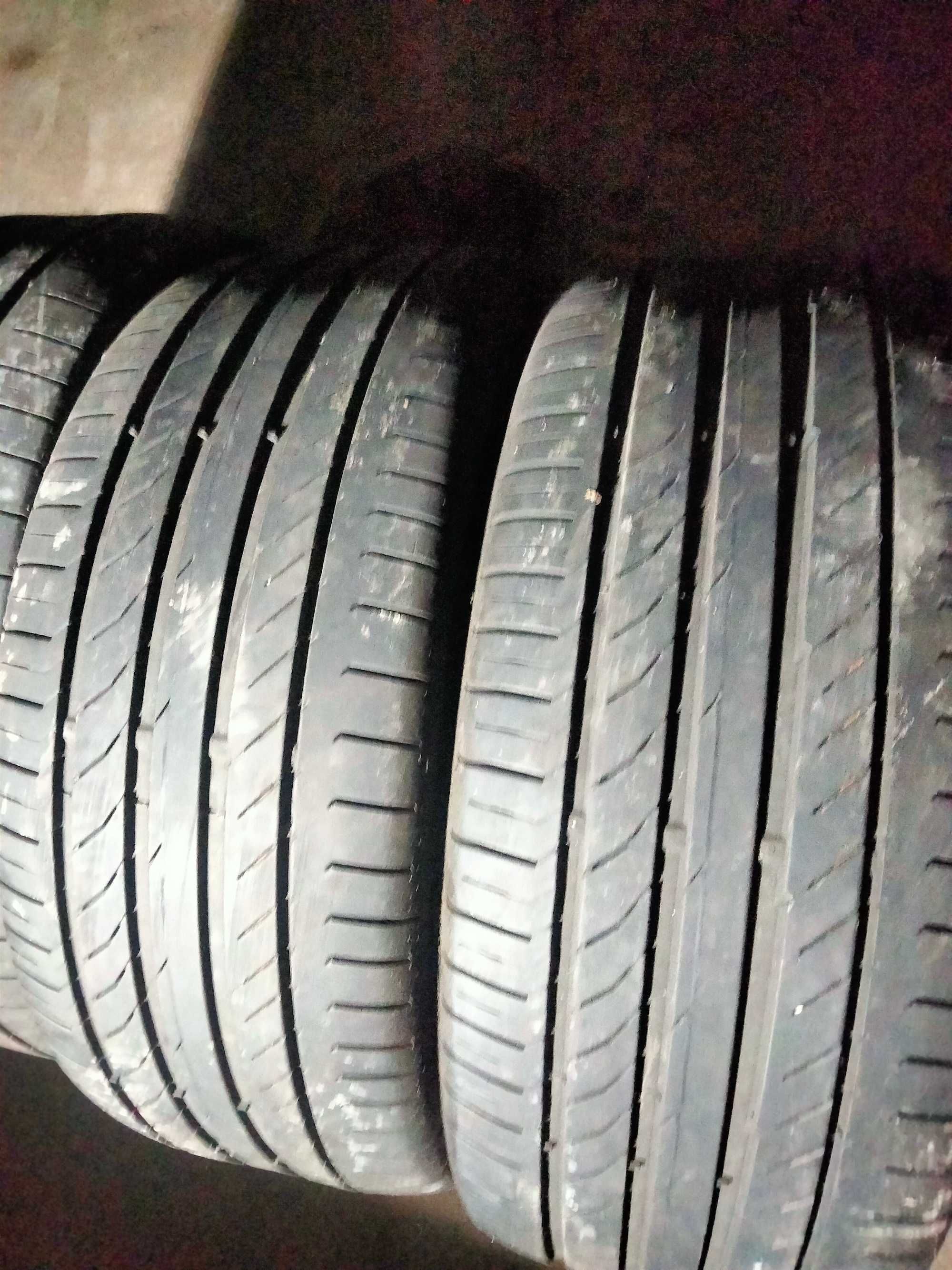 245 40 R19 Continental