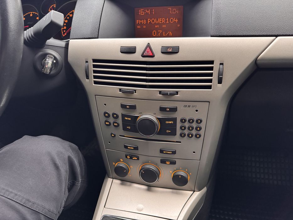 Opel Astra H 1.7 дизель