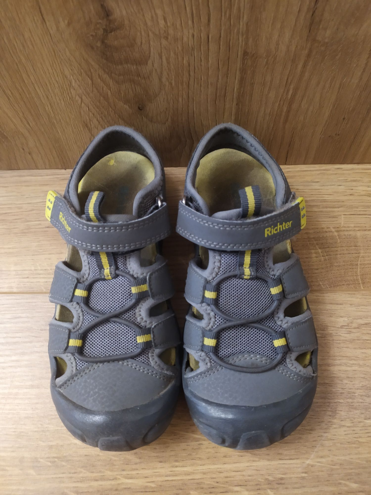 Buty sandałki dla chłopca rozmiar 28 Richter