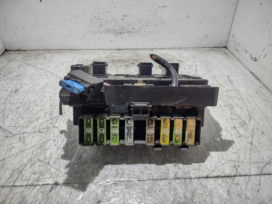 Skrzynka bezpieczników CITROEN C3