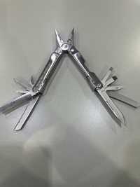 Multitool Leatherman Super Tool 300