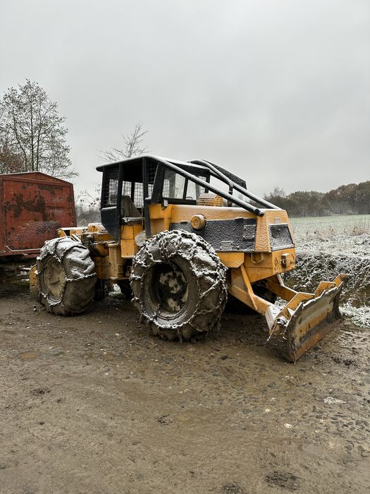 Лісовоз Камаз 43-10