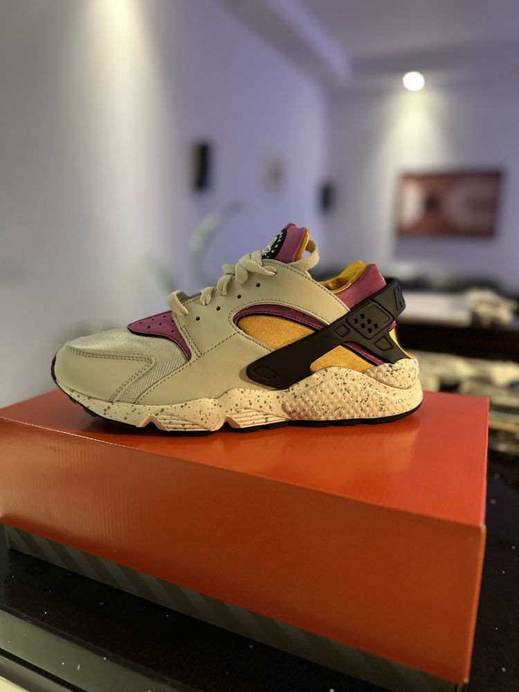 Nike Air Huarache nowe 44 eur