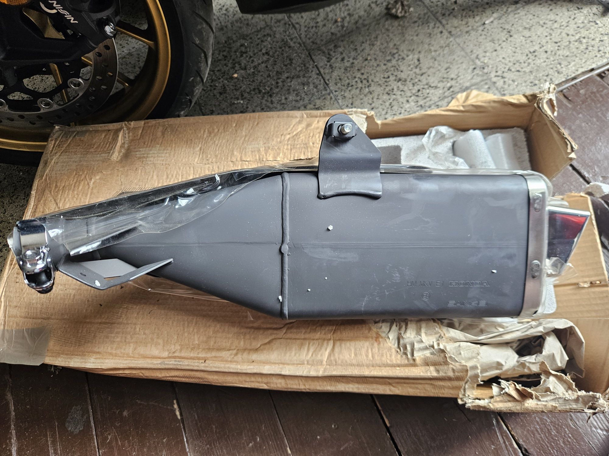 Tłumik wydech Honda NSS 750 Forza Nowy rok 24 Okazja