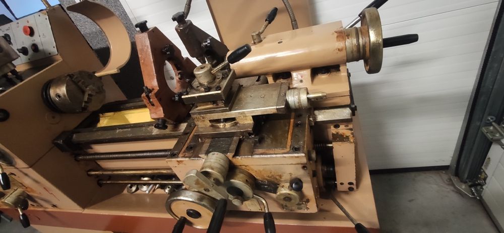 Tokarka TUM 25 B NOWA