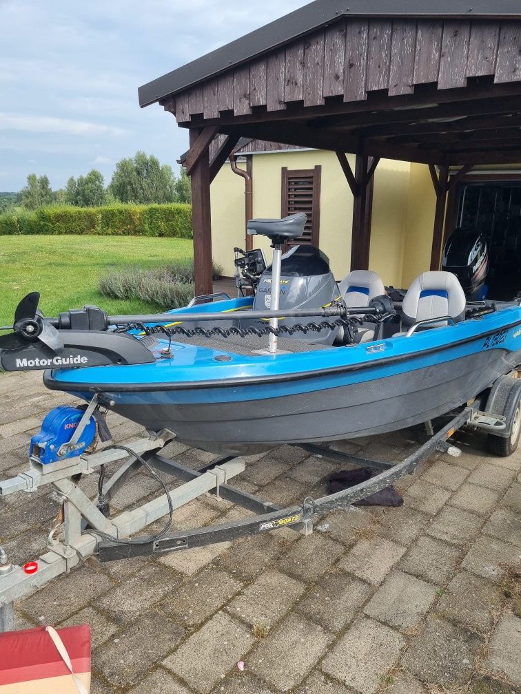 Łódź wędkarska Riverfox 470 z elektroniką Garmin, Mercury 60
