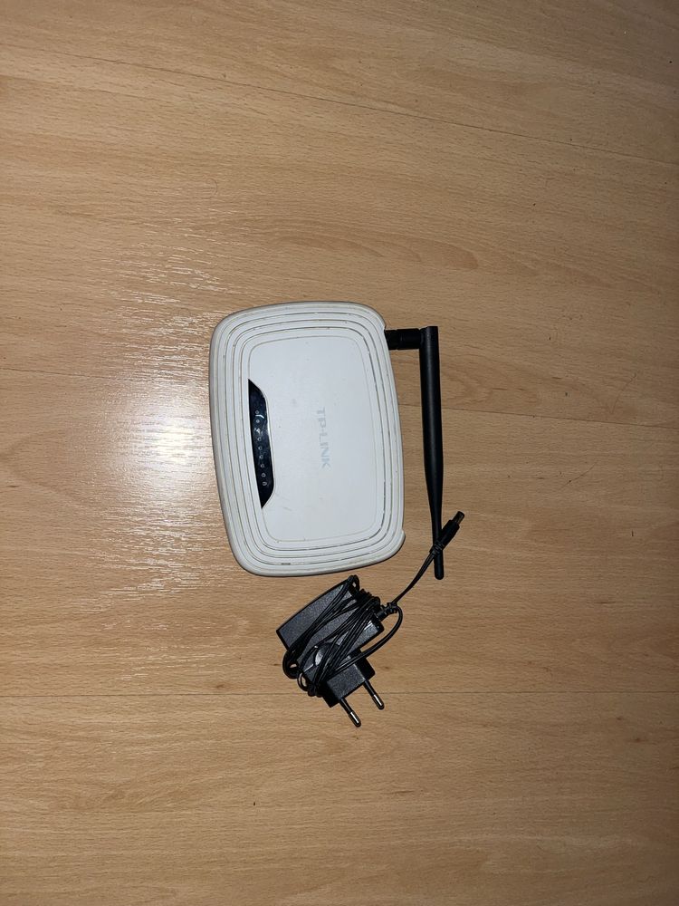 Router tp-link tl-wr741nd