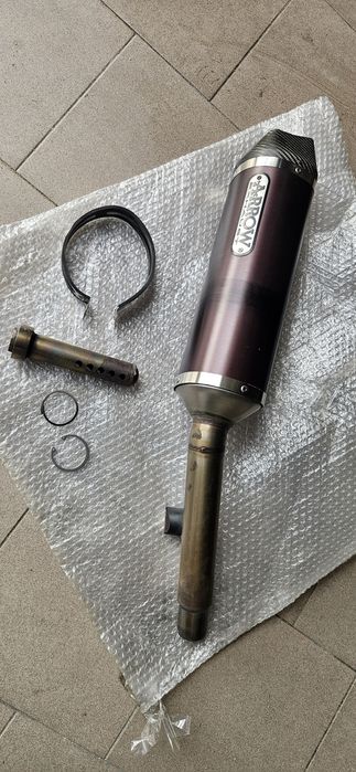 Ponteira de Escape Arrow com DB Killer