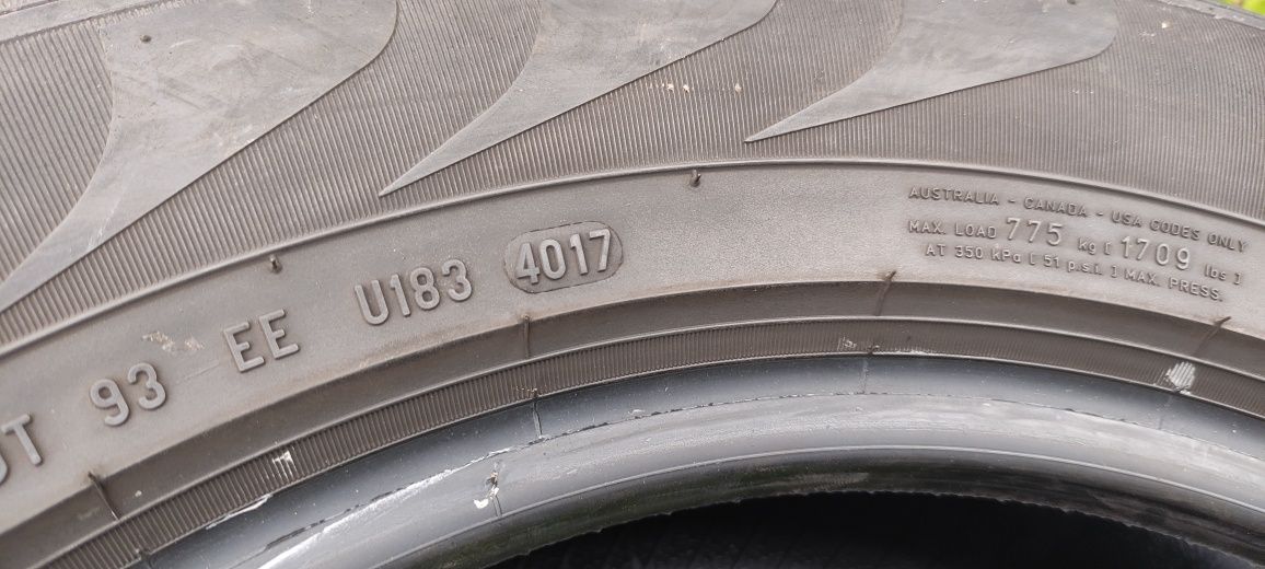 Opony letnie z 2017r 5mm 215/65/17 Pirelli ANFZ