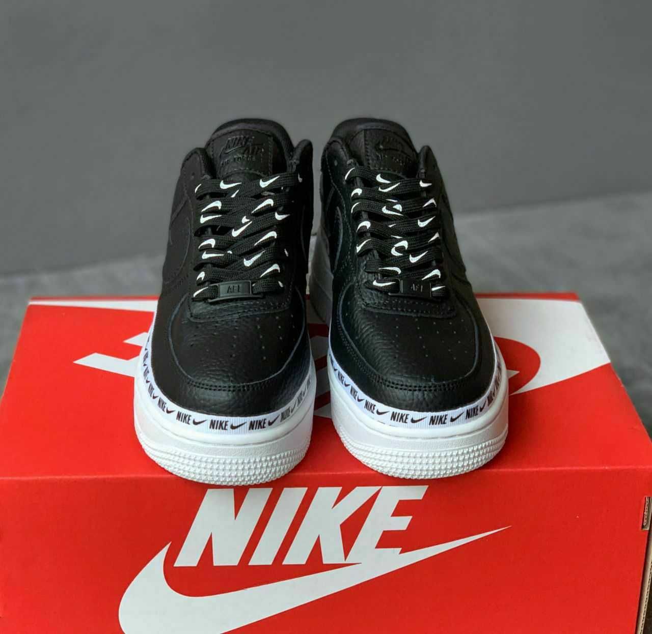 Жіночі кросівки Nike Air Force 1 Low Ribbon чорний 6479 НОВИНКА