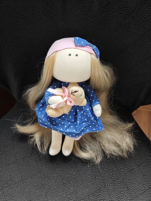 Lalka z materiału zabawka