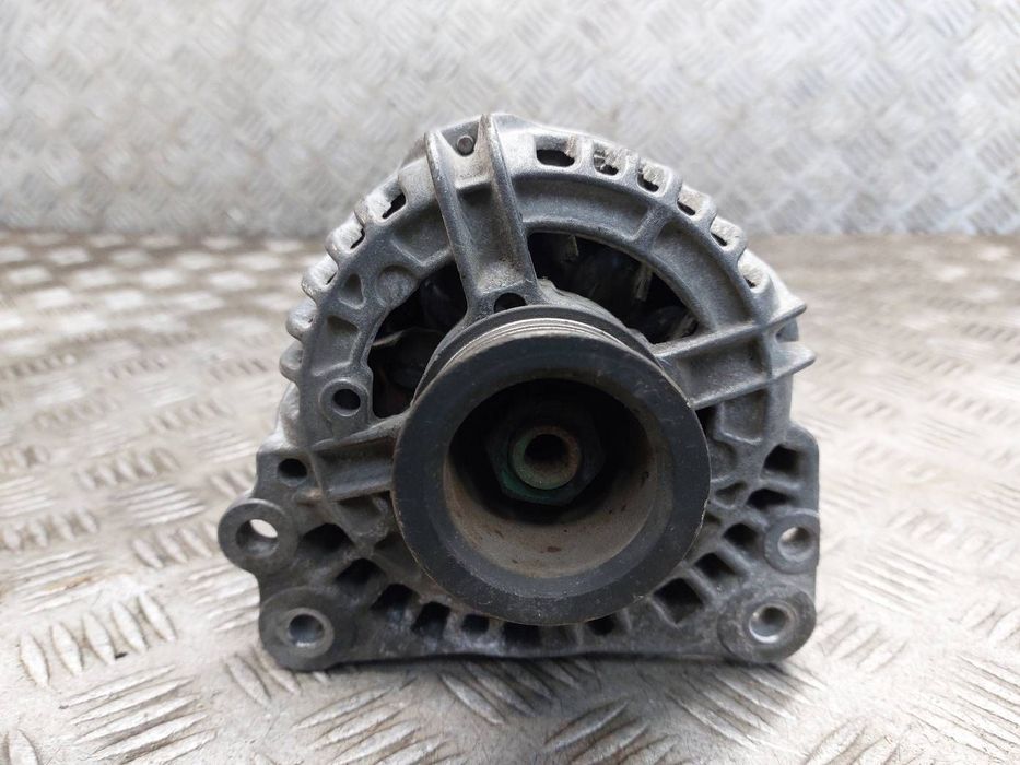 ALTERNATOR SEAT LEON I TOLEDO II GOLF IV OCTAVIA I AUDI A3 8L 1.8 20V