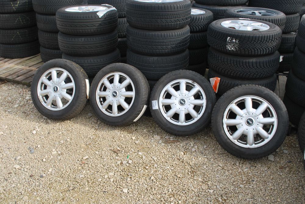 Koła 175/65 R15 4x100 Oryginalne alufelgi + opony zimowe MINI Cooper