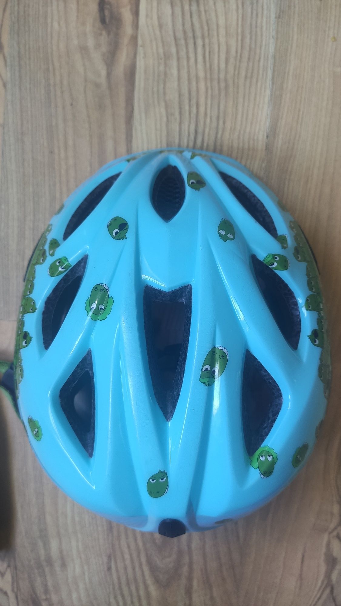 Kask dziecięcy abus rowerowy na hulajnoge size 50-55cm