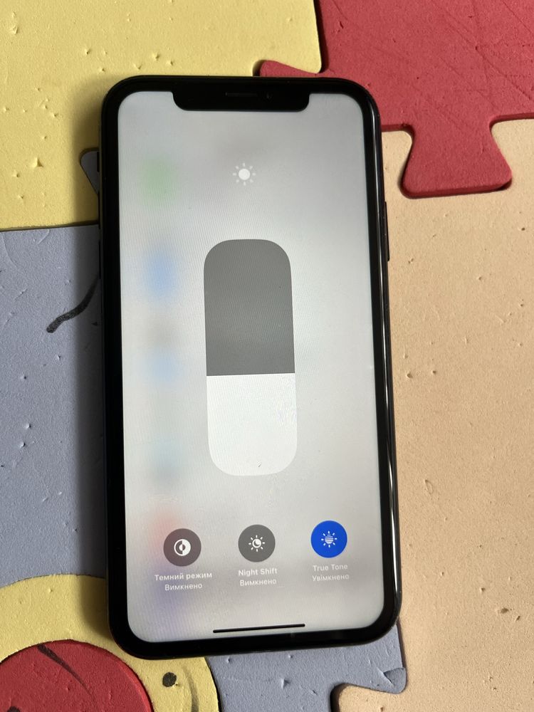 iPhone XR без дефектів